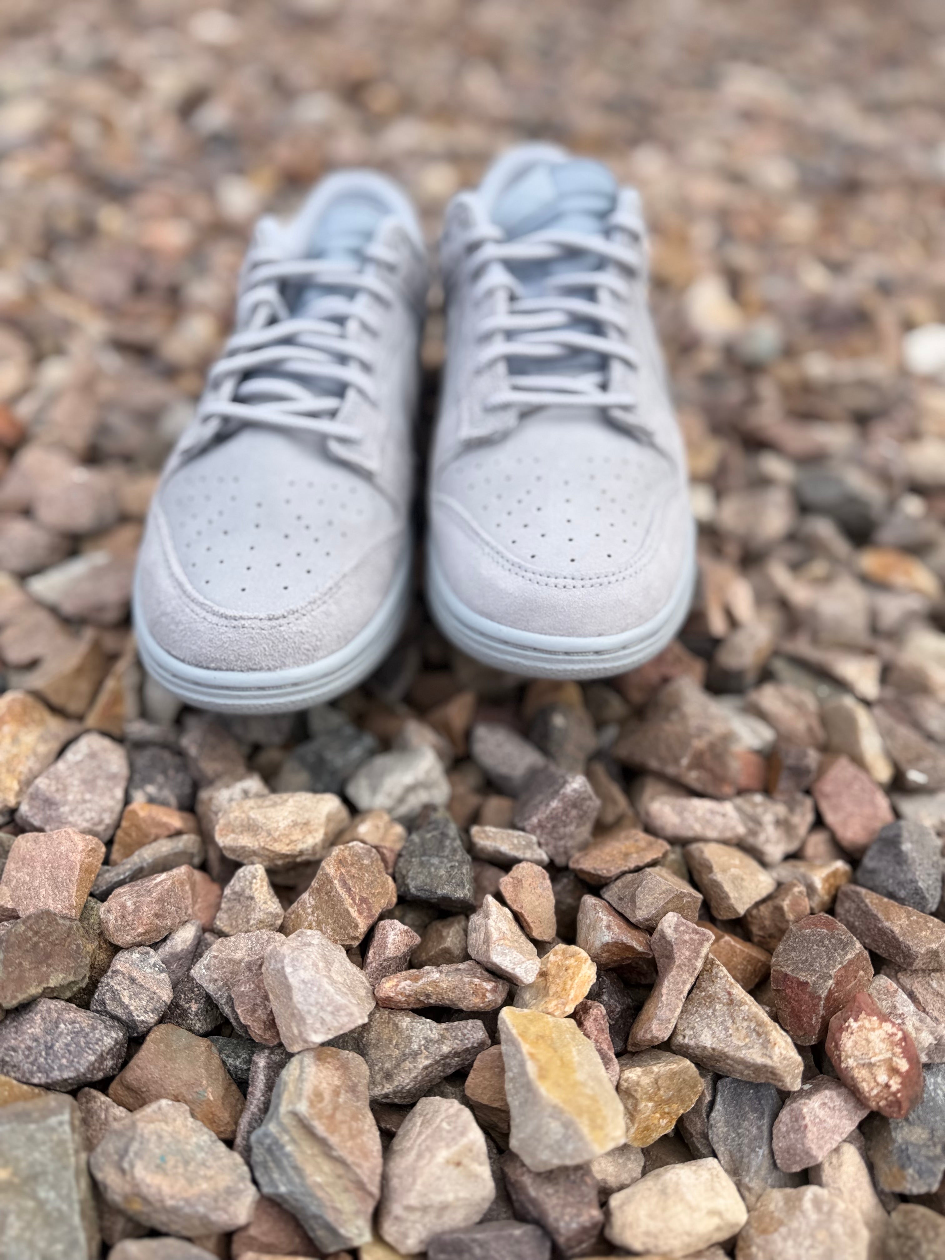 Nike Dunk Low Retro SE Nubuck " Wolf Grey"