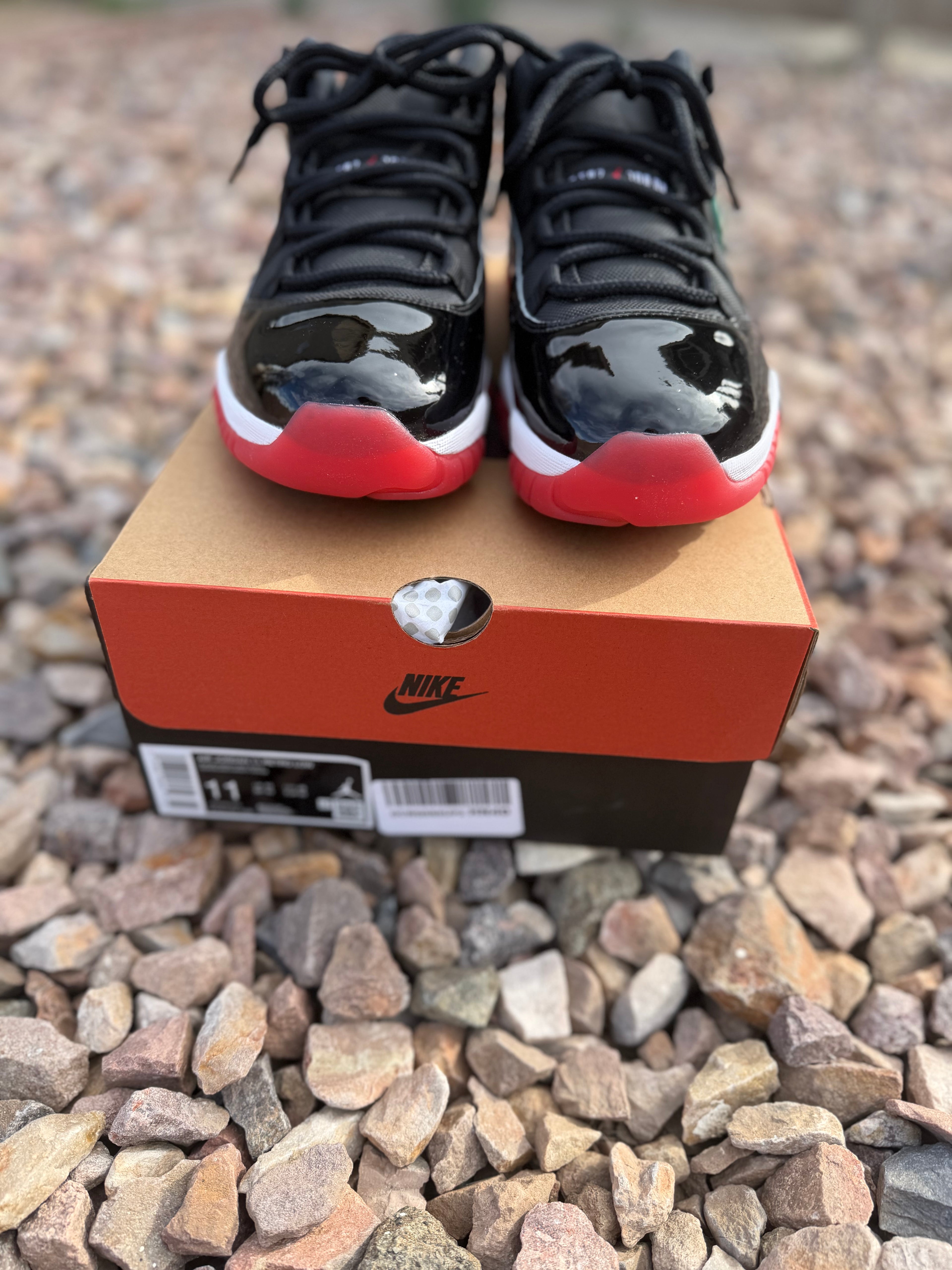Air Jordan Retro 11 Low "Bred"