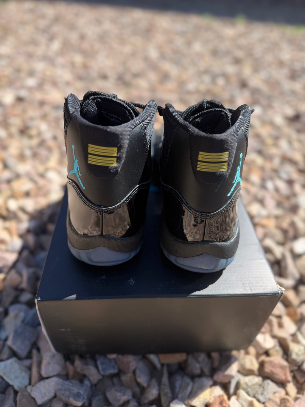 Air Jordan 11 Retro “Gamma Blue”