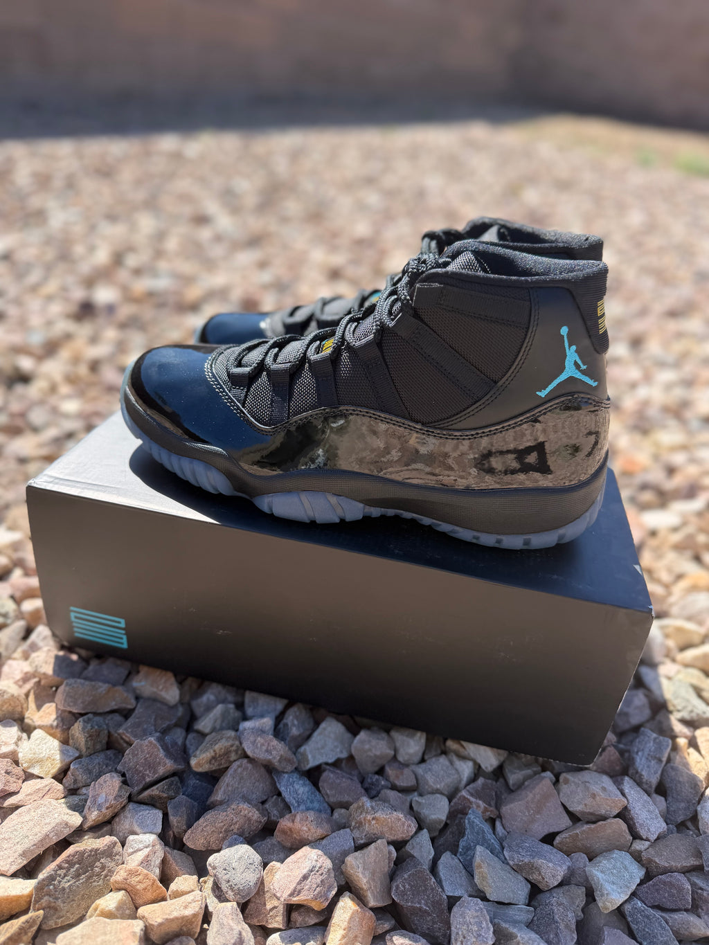 Air Jordan 11 Retro “Gamma Blue”